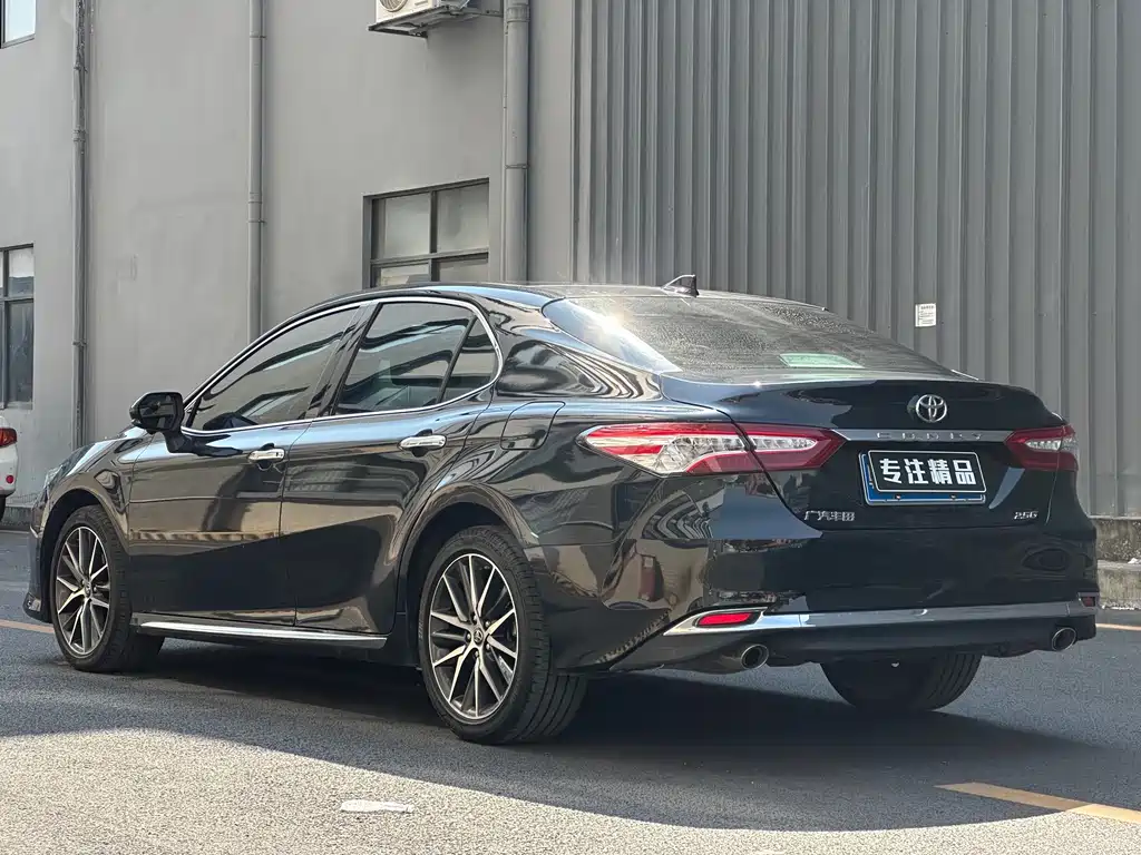 Toyota Camry 2023