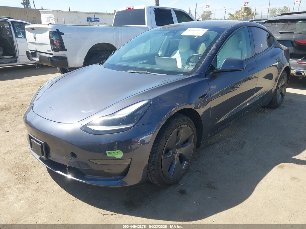 Tesla Model 3 2023