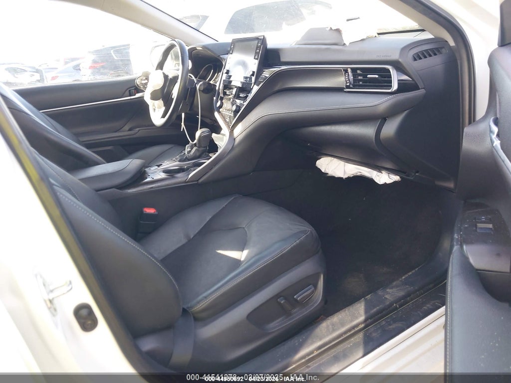 Toyota Camry 2022
