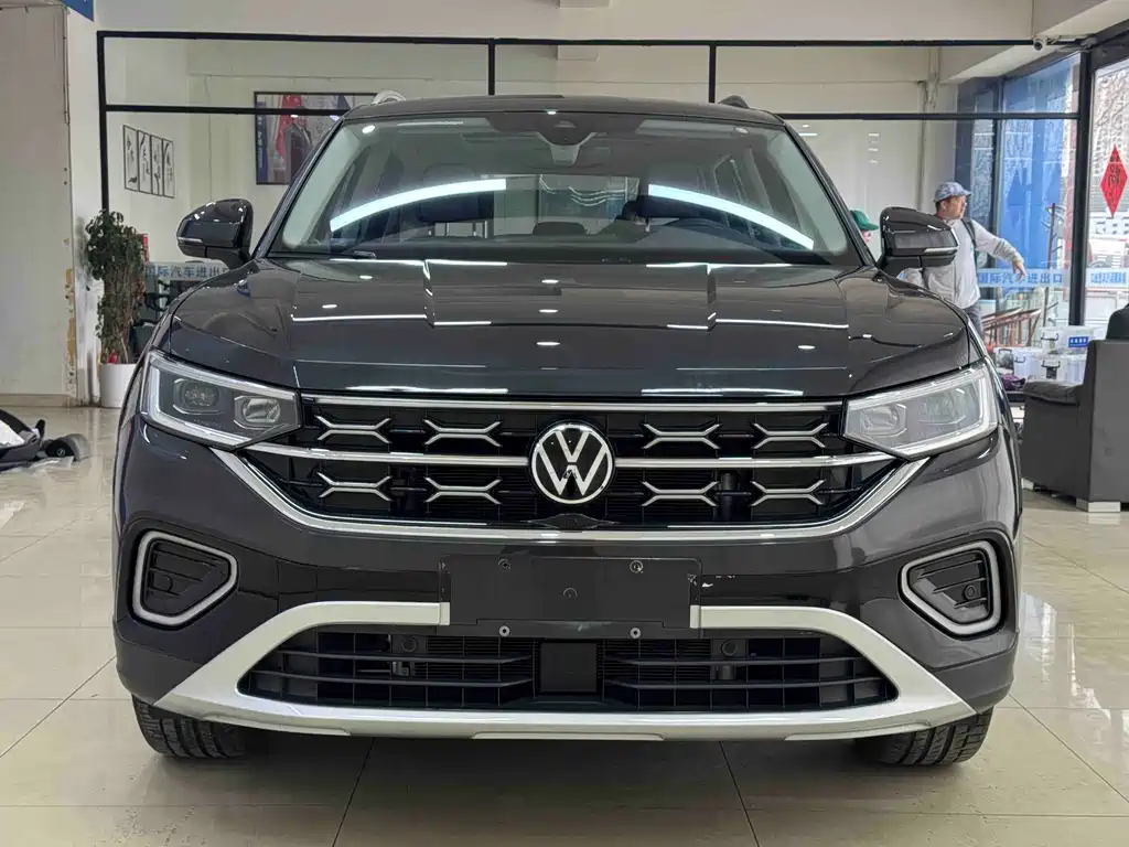 Volkswagen Tayron 2023