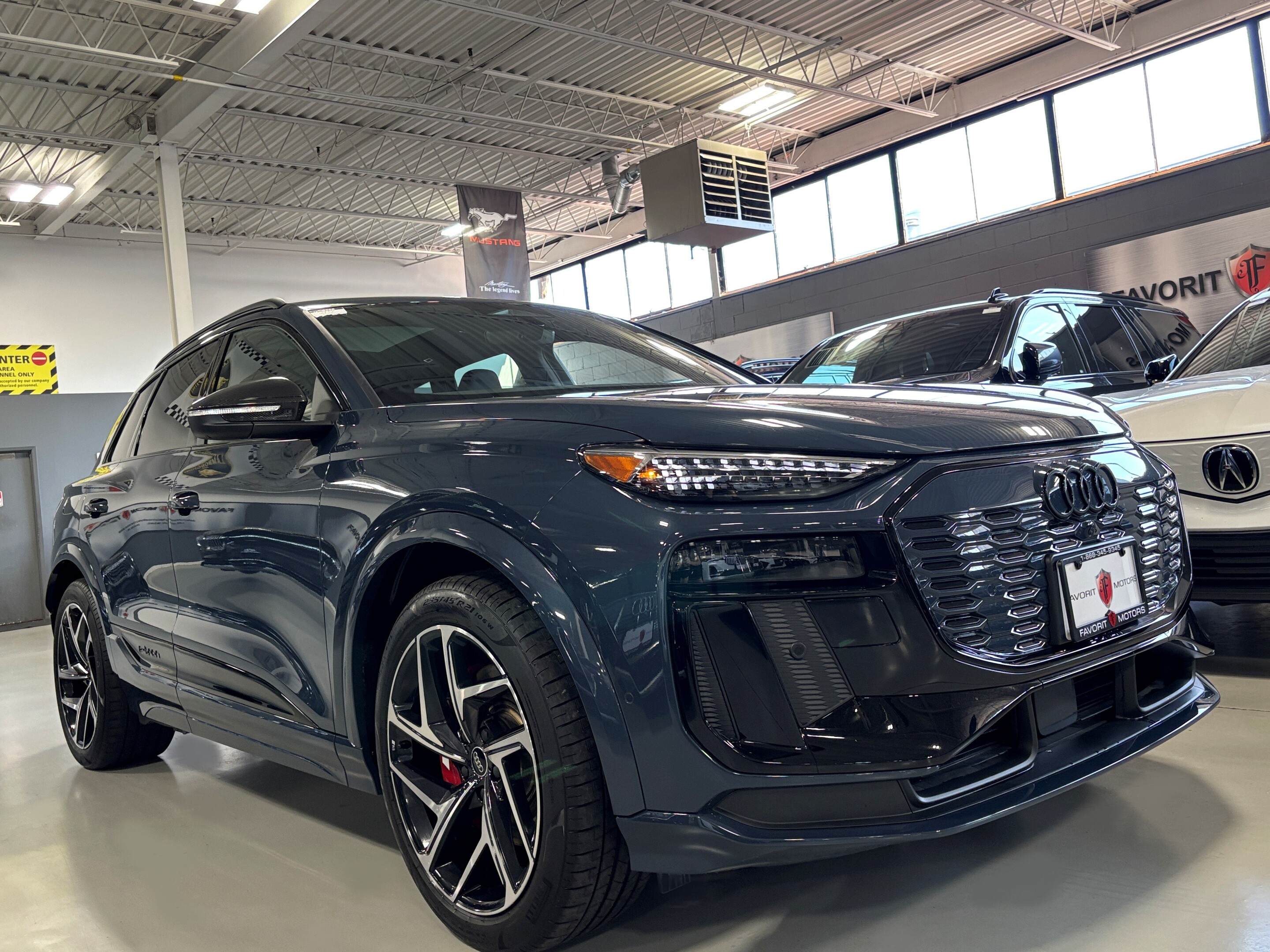 Audi SQ6 e-tron 2025