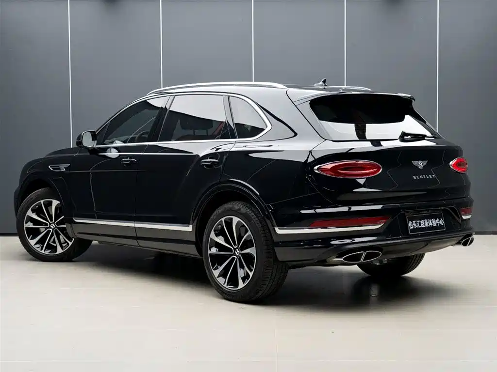 Bentley Bentayga 2024