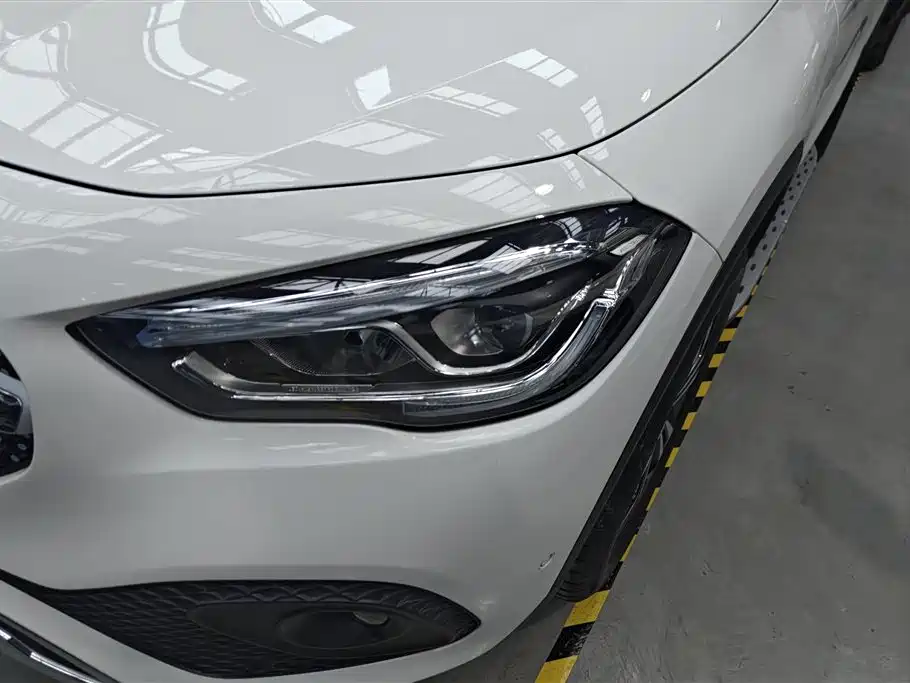 Mercedes-Benz GLA 2022