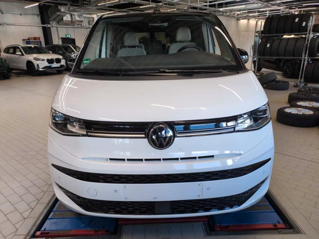 Volkswagen T7 MULTIVAN 2024