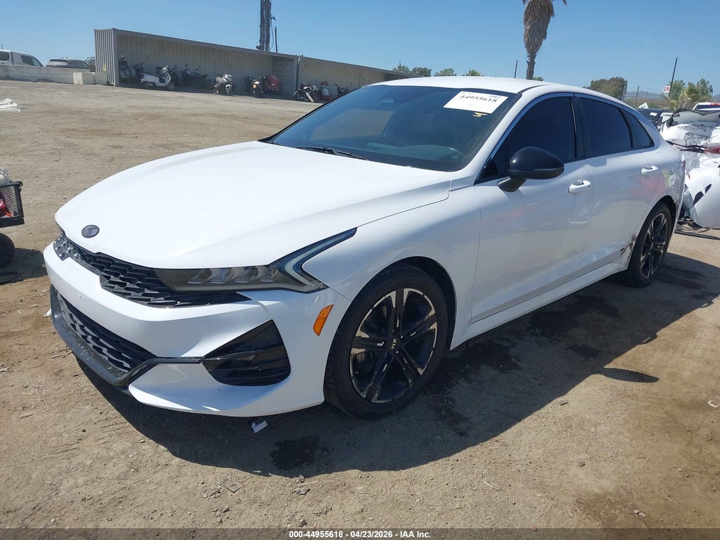 Kia K5 2021