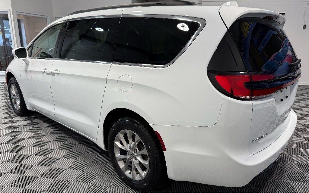 Chrysler Pacifica 2022