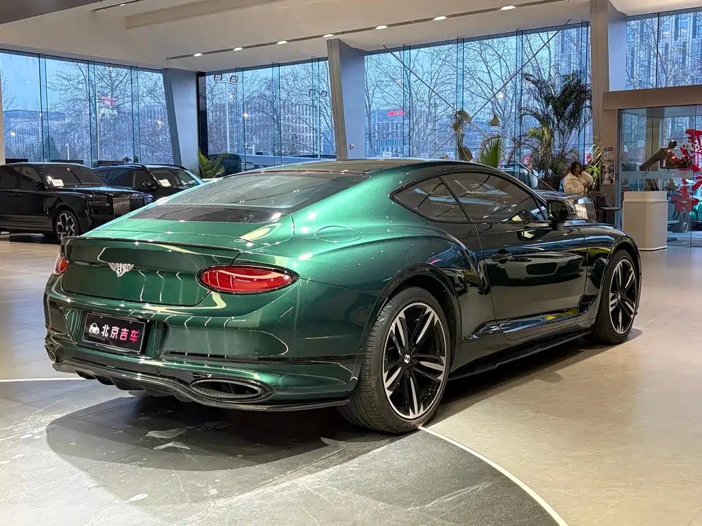 Bentley Continental 2021