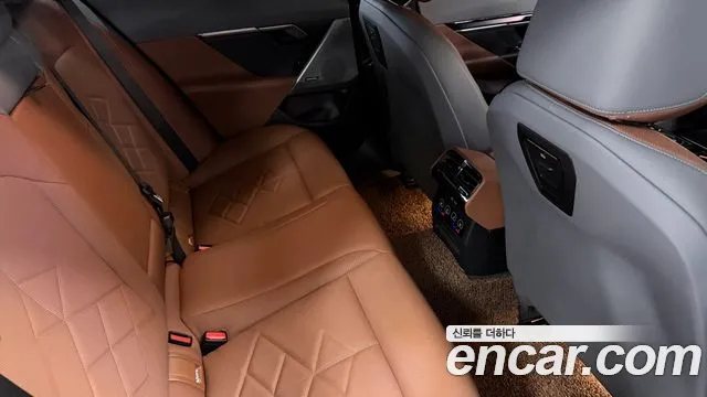 BMW 5 серии 2024