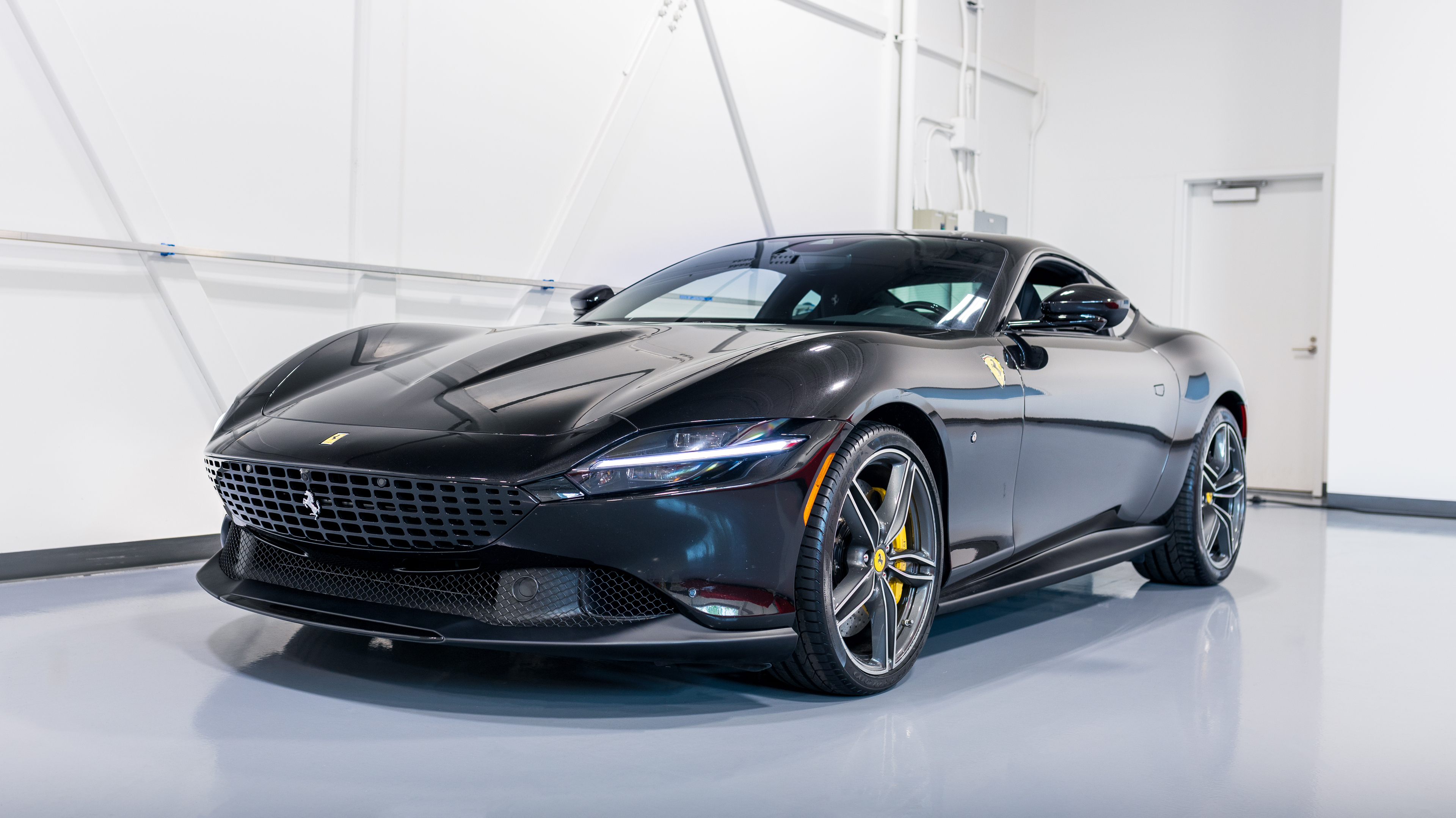 Ferrari Roma 2024