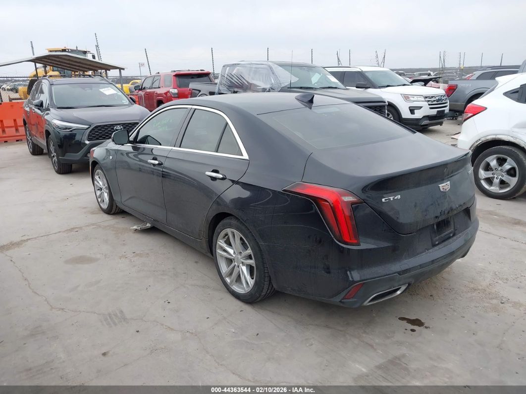 Cadillac CT4 2021